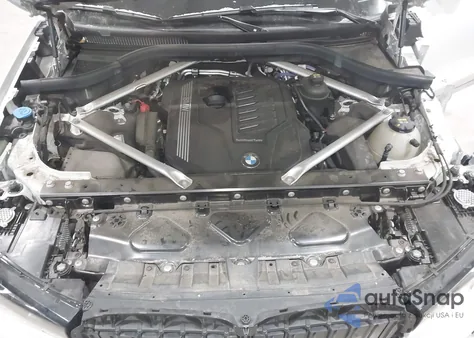 2022 BMW X7 xDrive40I z USA, uszkodzony, nr VIN 5UXCW2C06N9M97253